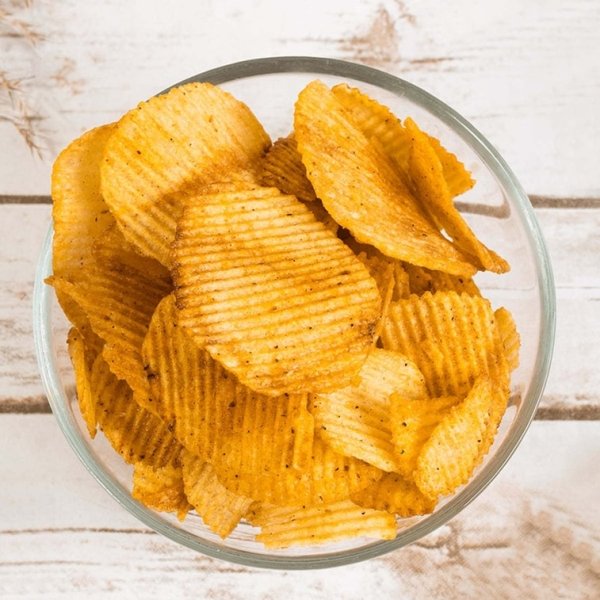 Spicy Hot Pot Potato Chips 70g - Image 4